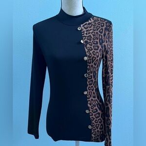 Unique sweater size small